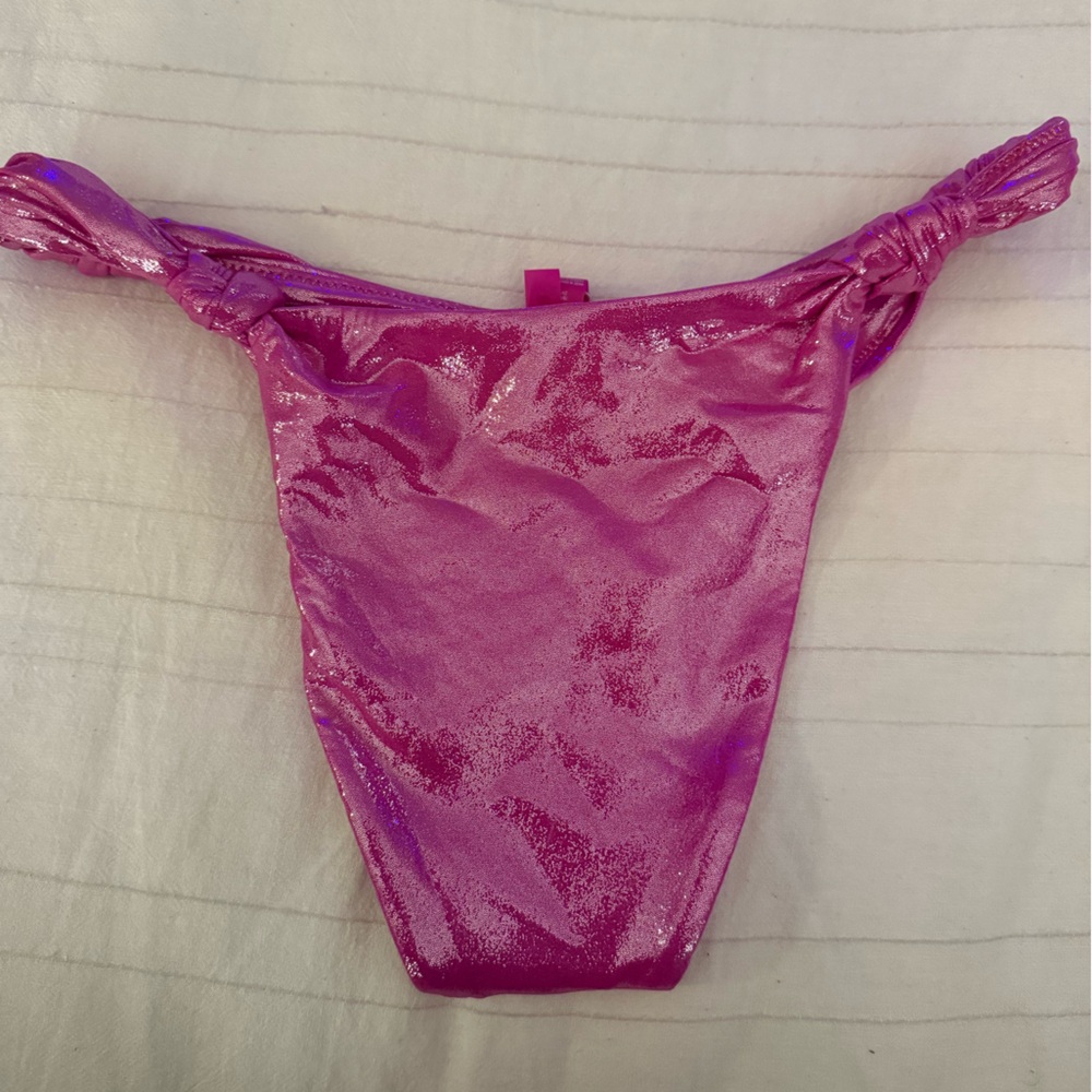 SKIMS Shimmer Knot-Side Bikini Bottom in Hot Pink - Picture 6 of 7